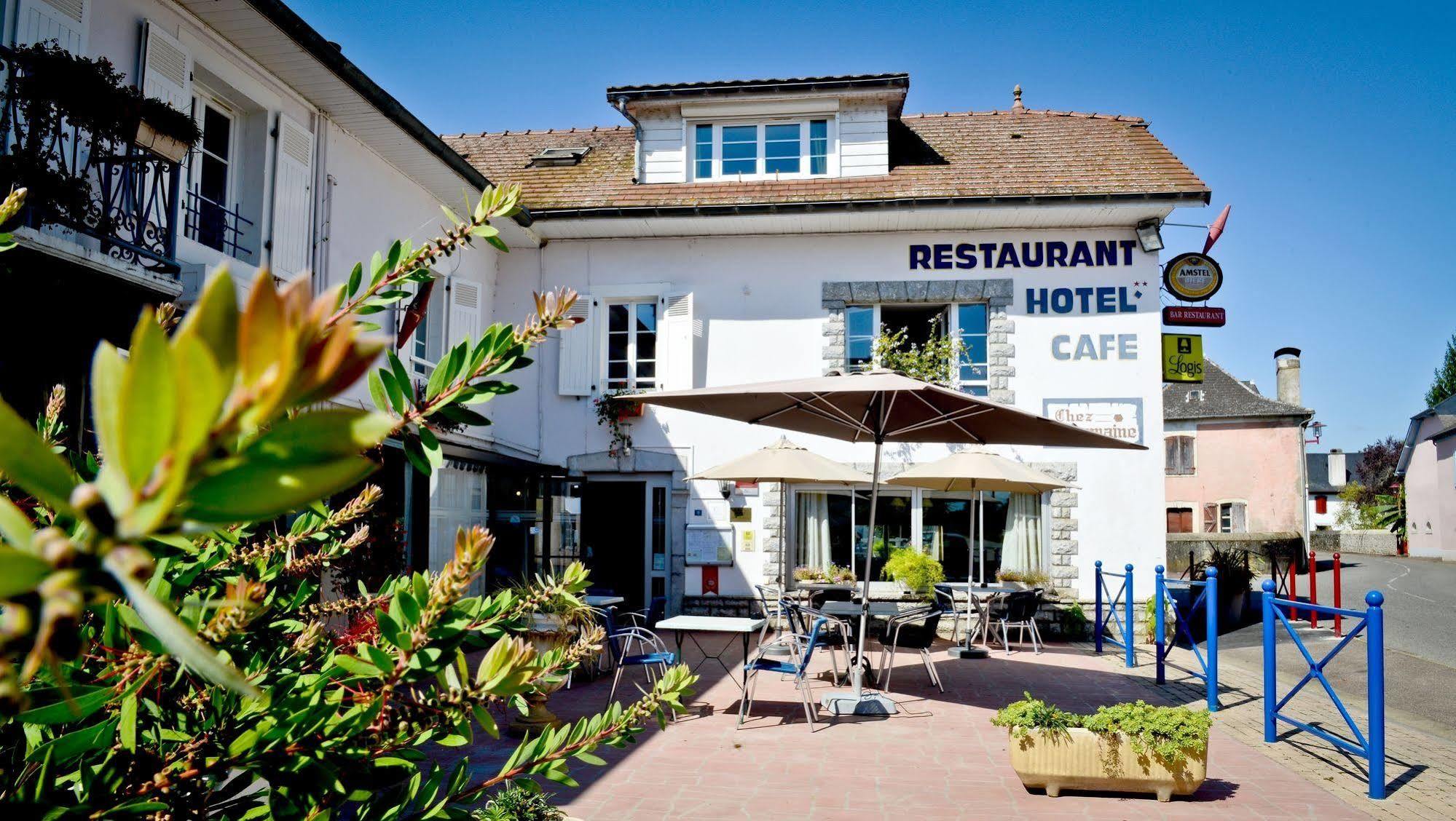 Logis Chez Germaine Hotel Geüs-d'Oloron Kültér fotó